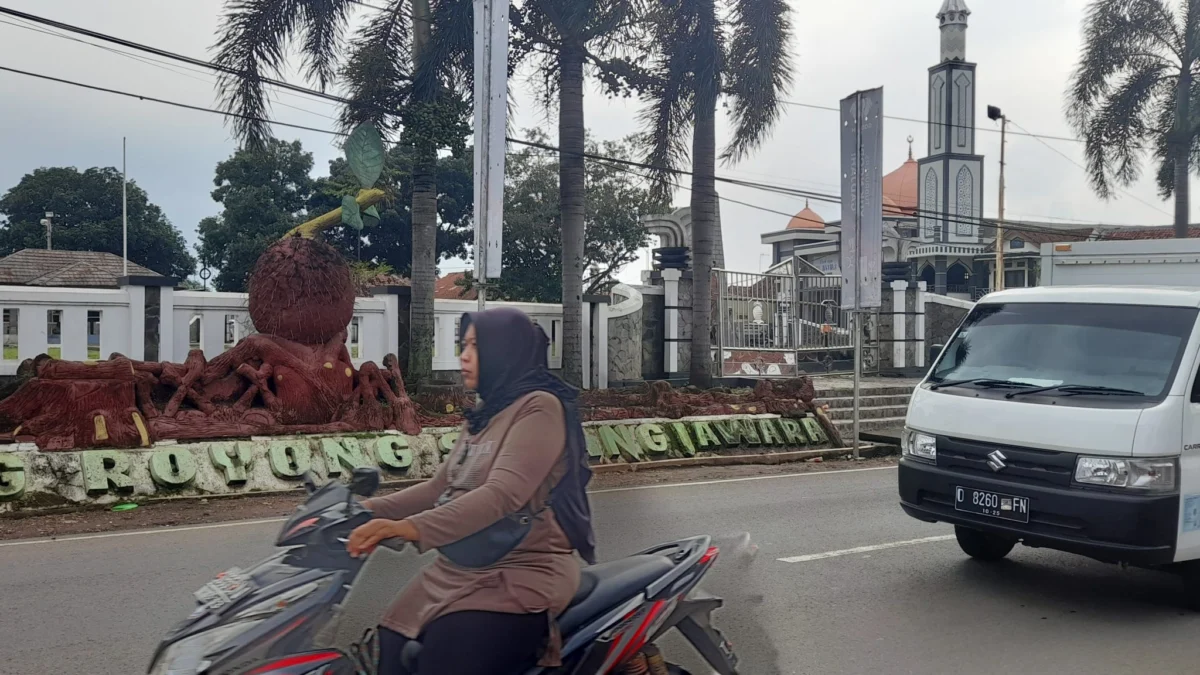 Alun-alun Kalijati Perlu Ditata Ulang Alun-alun Kalijati Perlu Ditata Ulang