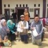 Datangi Pesantren Terkena Banjir, Legislator PKB Terobos Lokasi Terisolir dan Serahkan Bantuan Rp250 Juta