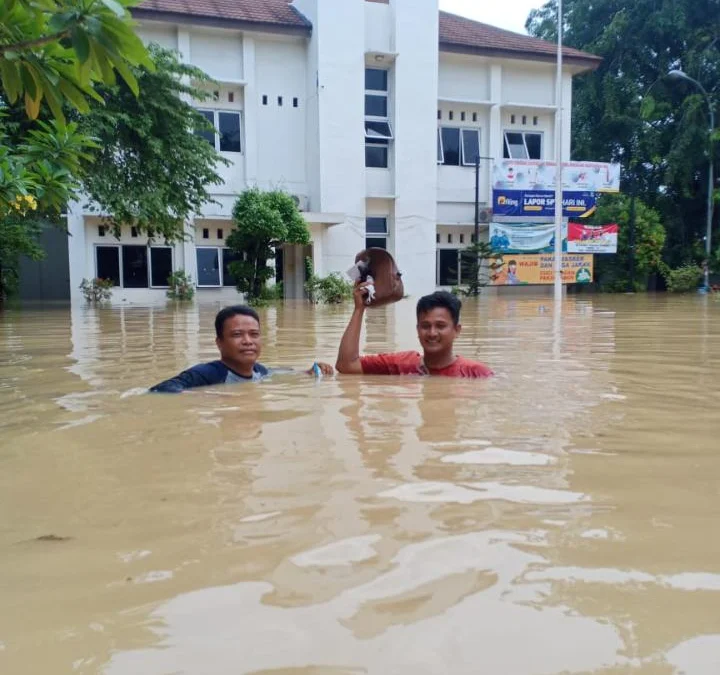 Banjir Karawang