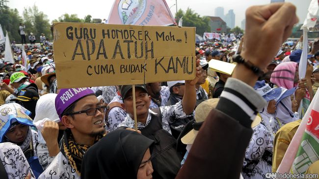 Nasib Guru Honorer Kembali Dipertaruhkan