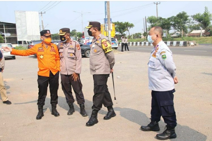 Hadang Pemudik, Siagakan Petugas Gabungan di Pos Penyekatan