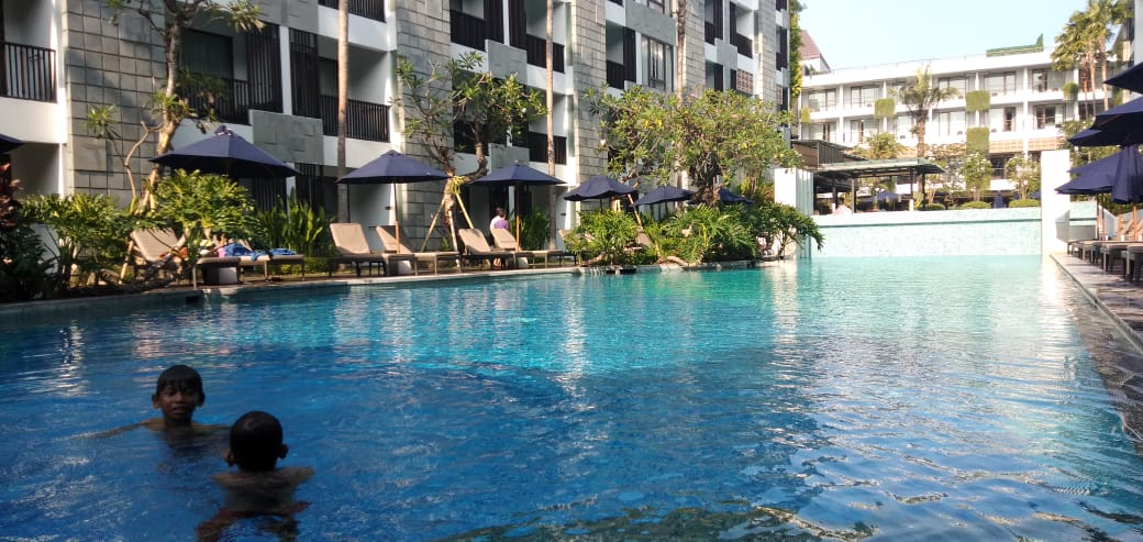 Hotel Courtyard Marriot Seminyak, Rekomendasi Menginap Saat Liburan di Bali