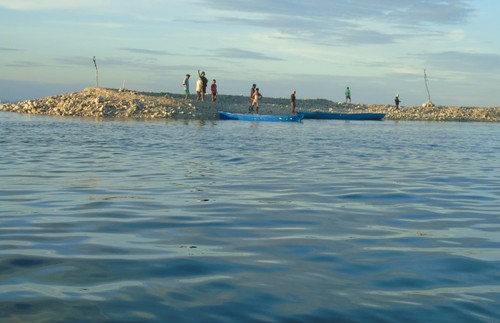 Ajaib!!Setelah NTT Diterjang Siklon Seroja, Muncul Pulau Baru Berbentuk seperti Benteng