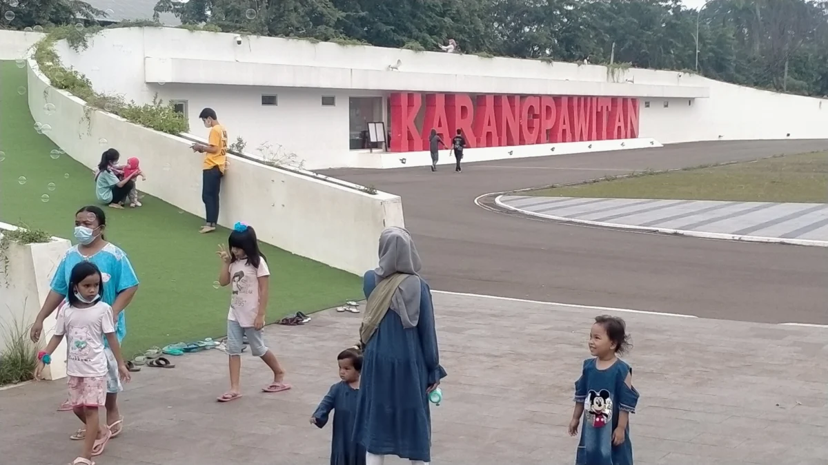 Lapang Karangpawitan