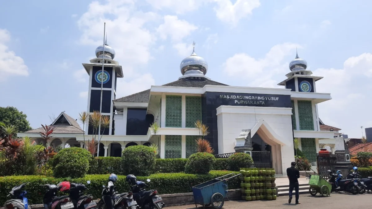 Masjid Agung Baing Yusuf Purwakarta