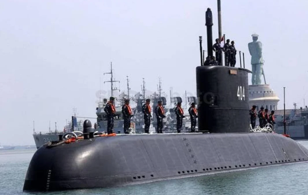 Breaking News! Kapal Selam Milik TNI AL Hilang Kontak Jelang Latihan, Berisi 53 Orang