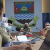 Hengki Ancam Potong Tunjangan Kinerja Pegawai
