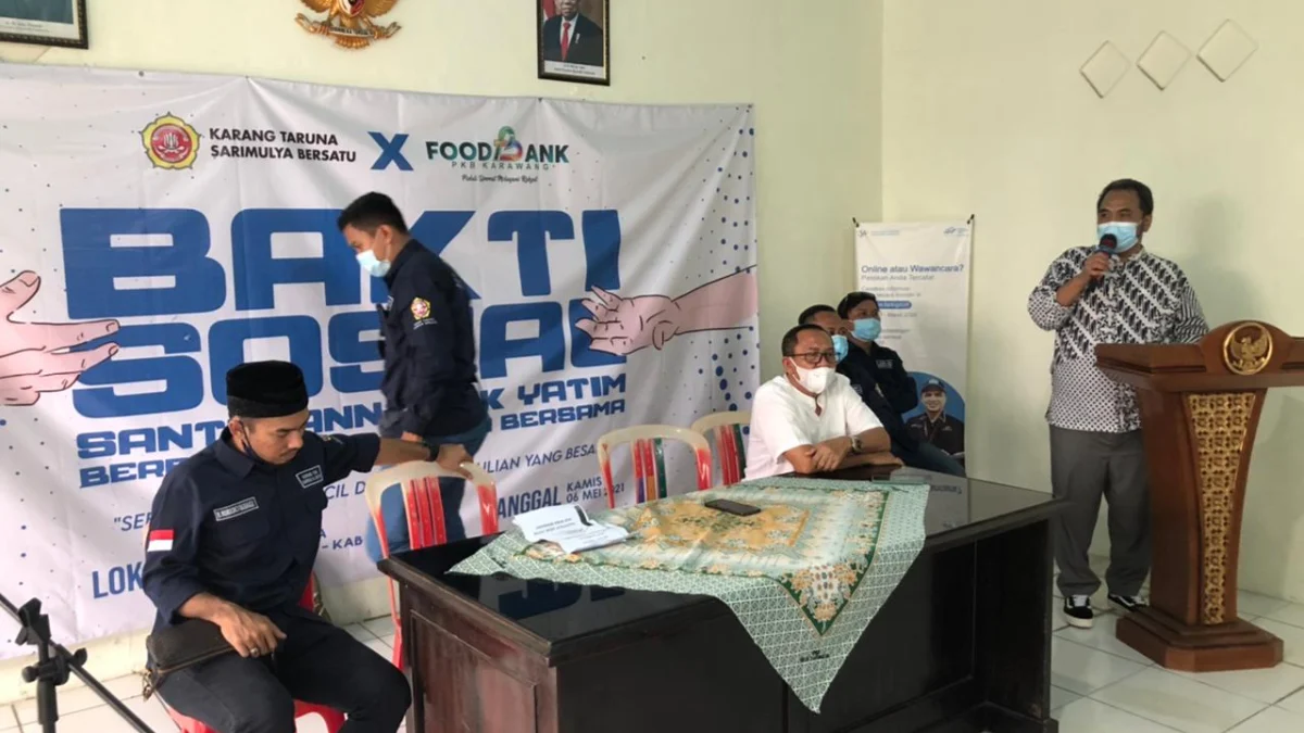 Tampung Aspirasi sambil Berbagi dengan Anak Yatim