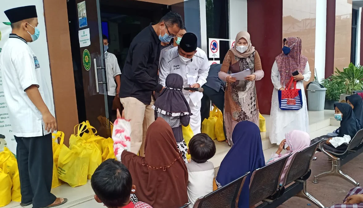 Santuni 85 Anak Yatim dan Duafa