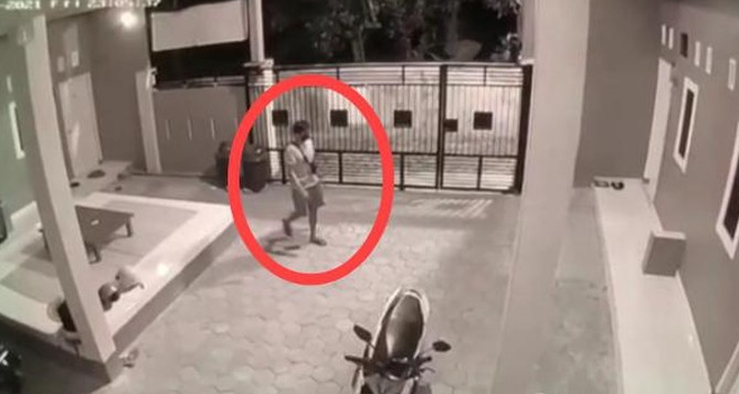 Mahasiswa Dirampok lalu Diperkosa, Aksi Pelaku Terekam CCTV