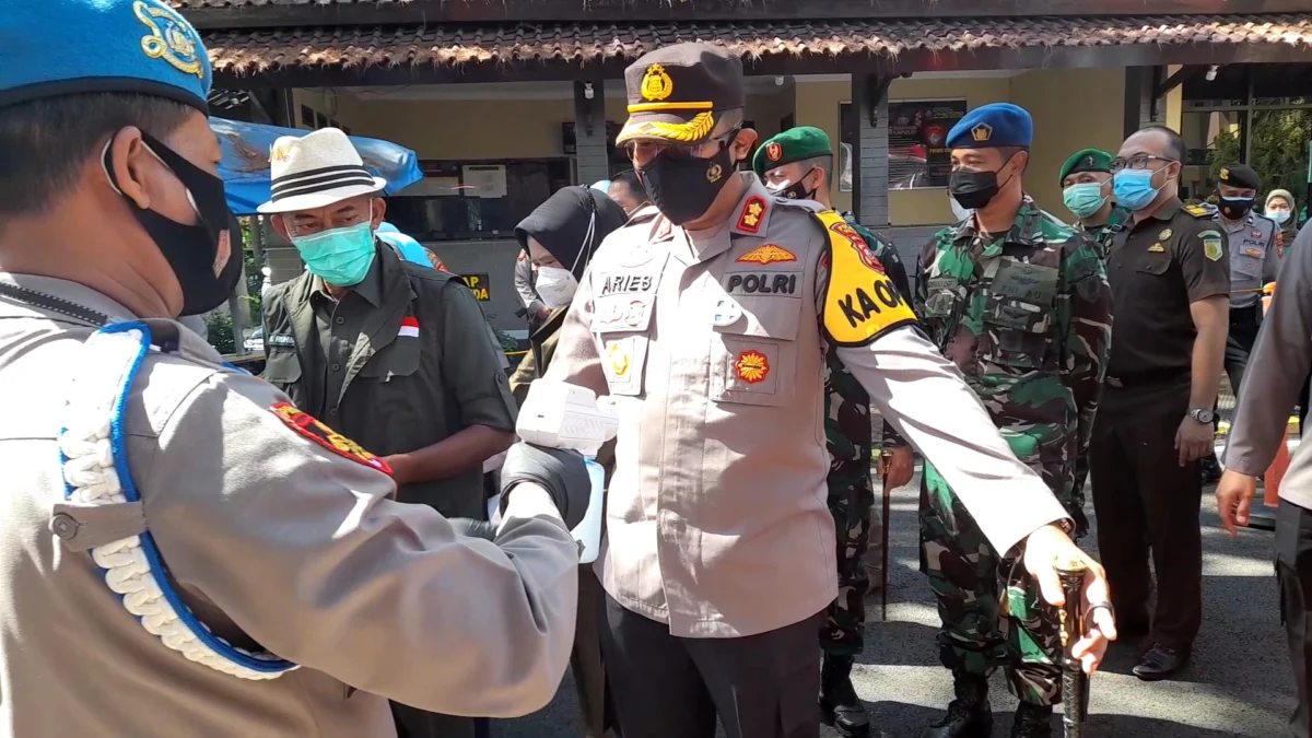 Sedang Berlangsung Vaksinasi Massal di Polres Subang: Syaratnya Hanya Bawa KTP