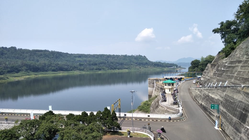 PLTS Waduk Cirata