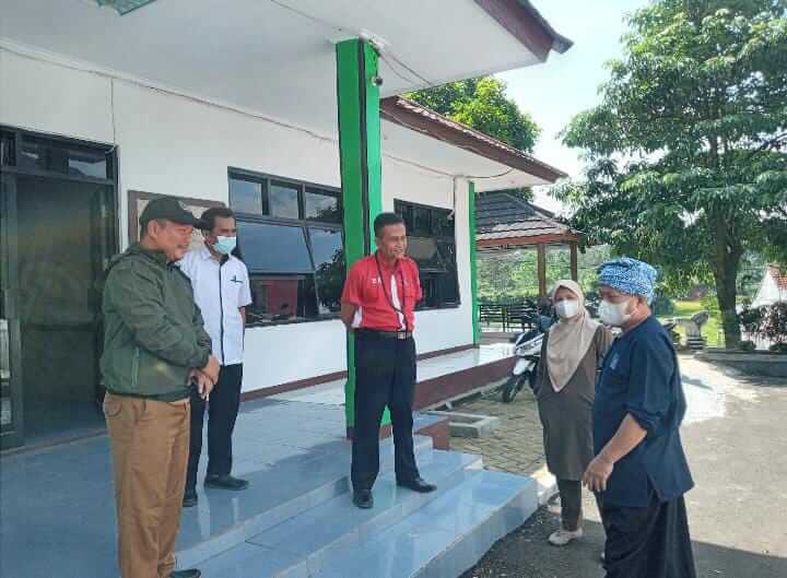 Warga Kecamatan Cijambe Berterimakasih kepada Bi Nina