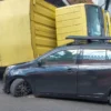 Inalilahi! Minibus Ringsek Dihantam Mobil Box di Cijambe, Arus Lalu Lintas Tersendat