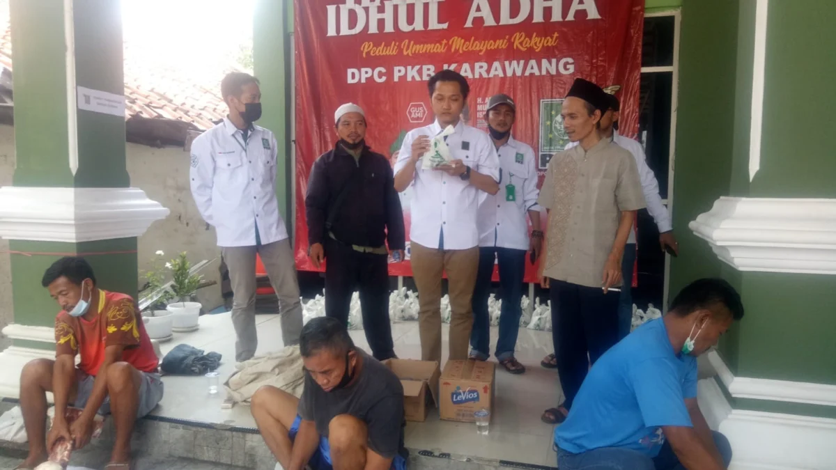 PKB Bagikan 6.350 Paket Daging Kurban