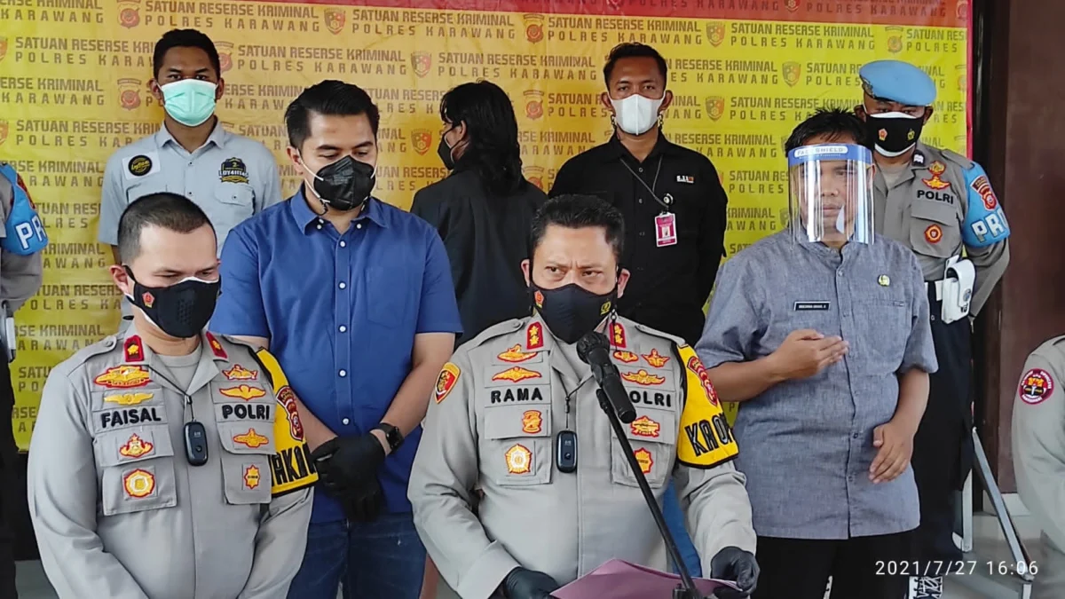 Polisi Bekuk Pelaku Penganiayaan Anak di Bawah Umur di Mall Ramayana Karawang