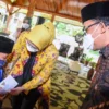 Welas Asih, Baznas Salurkan Rp1,7 M 