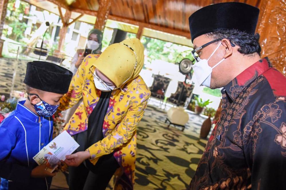 Welas Asih, Baznas Salurkan Rp1,7 M 