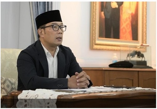 Gubernur Jawa Barat Ridwan Kamil saat Jumpa Pers Secara Virtual, dari Gedung Pakuan, Kota Bandung, Jumat (27/8/2021). (Foto: Rizal FS/Biro Adpim Jabar)