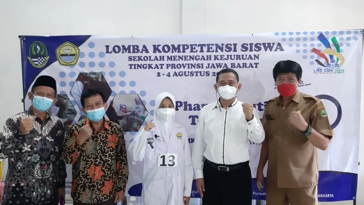 Incar Juara 1 LKS SMK Bidang Pharmaceutical Technology