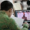 Gubernur Jawa Barat Ridwan Kamil saat mengikuti Rakornas Pengendalian Inflasi tahun 2021 secara virtual dari Gedung Pakuan, Rabu (25/8/2021). (Foto: Pipin/Biro Adpim Jabar)