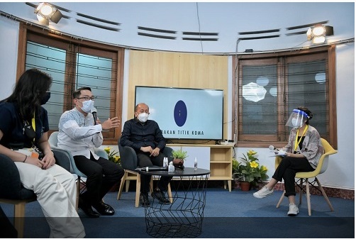 Gubernur Jawa Barat (Jabar) Ridwan Kamil saat menghadiri Talkshow dan Konsultasi Psikologi Mental Illness di Kota Bandung, Sabtu (4/9/2021). (Foto: Pipin Sauri/Biro Adpim Jabar)