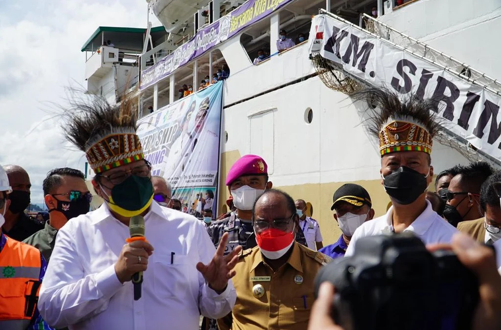 Menko Airlangga Optimis Papua Barat menjadi Zona Hijau Covid-19 dengan dukungan Isoter Terapung dan Antusiasme Vaksinasi