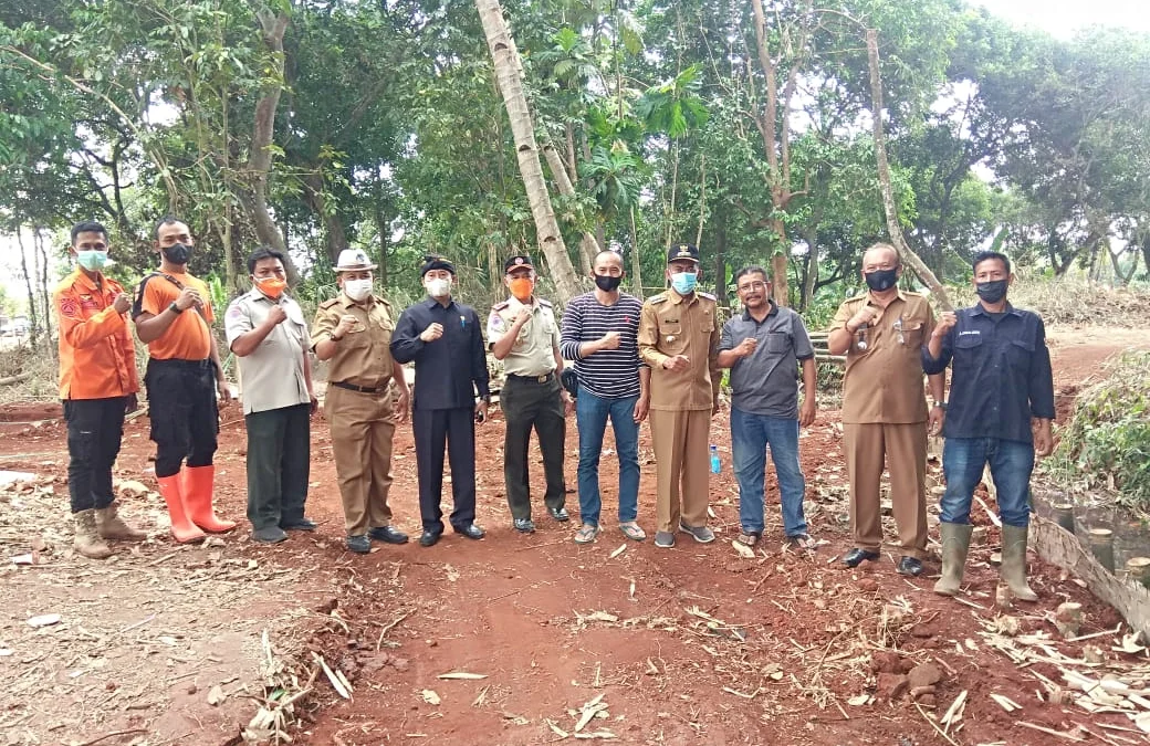 Kang Jimat Terharu, Warga Dangdeur Ikhlaskan Lahannya untuk Bangun Jalan Baru