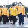 Sambut HUT Ke-57, Partai Golkar Ziarah Makam dan Tabur Bunga di TMP Kalibata