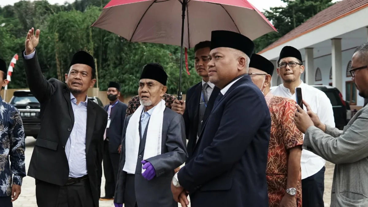 KH. Hasan Abdullah Sahal Resmikan Masjid Al-Hamid di Pesantren Berbasis Wakaf Darul Falah Subang