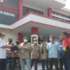 Peduli Korban Erupsi Semeru, Aliansi Serikat Pekerja Taekwang Beri Bantuan Senilai Rp20 Juta