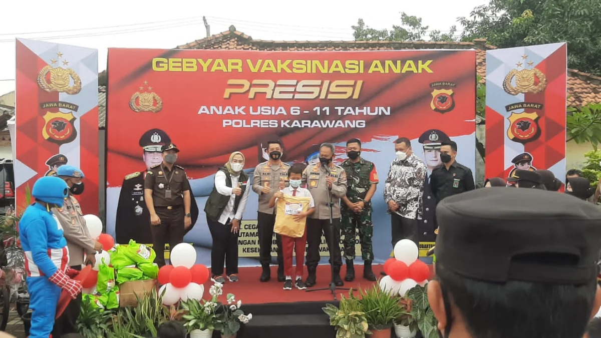 Gebyar Vaksinasi Anak di Karawang