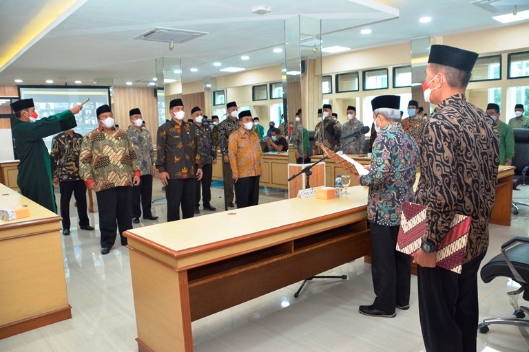 Kepala Kemenag Kabupaten Purwakarta