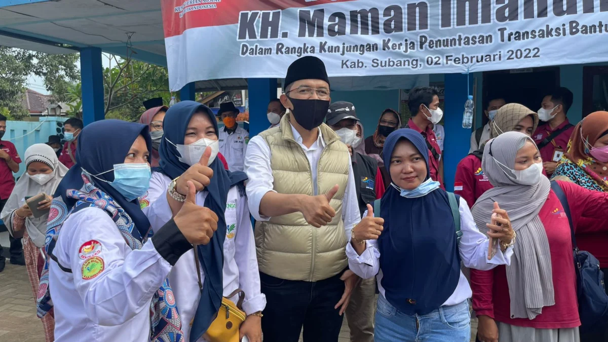 Kunjungi Subang, Legislator PKB Memastikan Penyaluran Bansos Tepat Sasaran