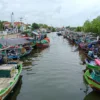 Empat Hari Tak Melaut Akibat Cuaca Buruk, Nelayan di Pantura Hanya Perbaiki Jaring