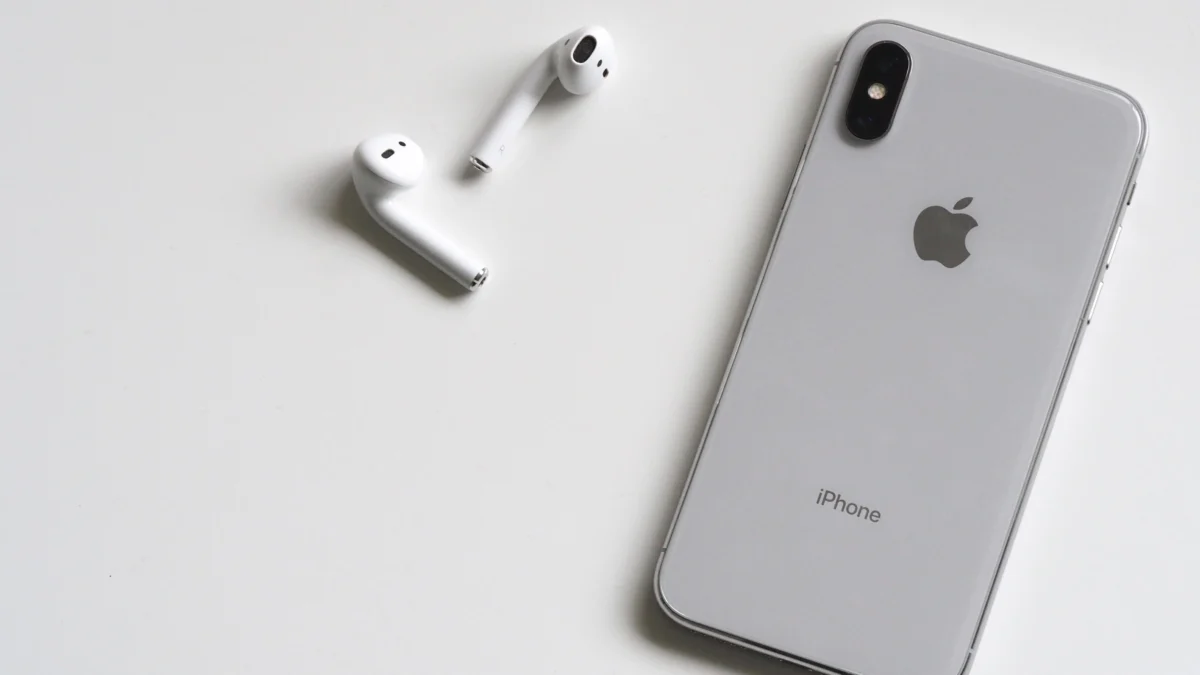Kekurangan dan Kelebihan Earphone Bluetooth