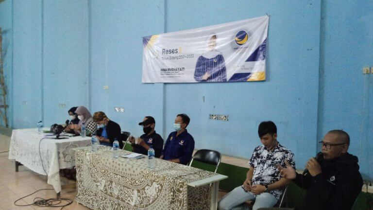 Masyarakat Cisalak, Sambut Hangat Kehadiran Bi Nina Nurhayati