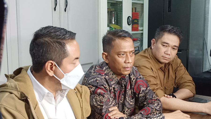 Lama Tak Akur, Dody Sudrajat Digugat Cerai Oleh Sang Istri