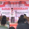 Wakil Gubernur Jawa Barat Uu Ruzhanul Ulum saat menghadiri Safari Kebhinekaan bersama Anggota Dewan Pertimbangan Presiden (Wantimpres) Muhammad Luthfi Ali Yahya dan Tokoh Lintas Agama se-Kabupaten Indramayu di Masjid Agung Indramayu, Kamis (10/3/2022). (Foto: Yana Imisiana/Biro Adpim Jabar)