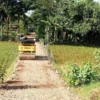 Bangun Infrastruktur Jalan Usaha Tani
