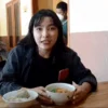 Cobain Yuk! Rasa Bakso Urat Pak To Terkenal Enak