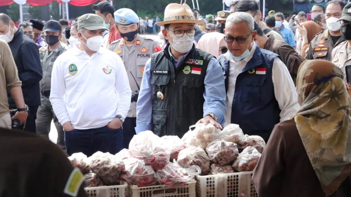 Pemprov Jabar Gelar Operasi Pasar Murah, Jelang Hari Lebaran, Bantu Warga Menikmati Bahan Pokok Premium