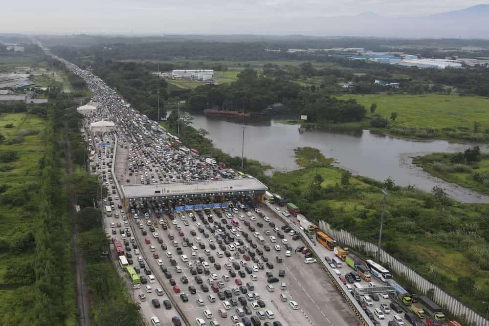 Kondisi TOL Cikampek Terkini, 8 Gerbang Terapkan Ganjil Genap