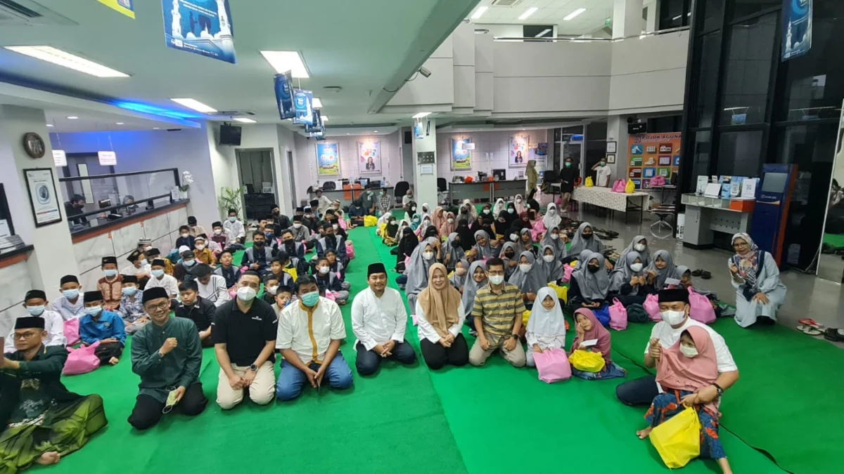 Jelang Lebaran, BRI Kanca Subang Berbagi Kebahagiaan dengan 100 Anak Yatim