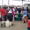 Dinas Koperasi, Usaha Kecil Menengah, Perindustrian dan Perdagangan Subang Kucurkan 5 Ton Minyak Goreng Curah Seharga Rp14.000