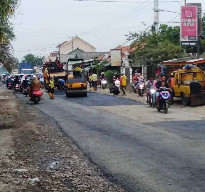 Pengecoran Jalan di Pamanukan Harus Tetap Dilaksanakan