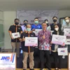 JNE Beri Donasi Zakat Rp 1 Miliar, Sasarannya 13 Lembaga Zakat dan Filantropi di Bandung,