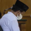 Sebelumnya Divonis Hukuman Seumur Hidup, Kini Herry Wirawan Divonis Mati, Ko Bisa?