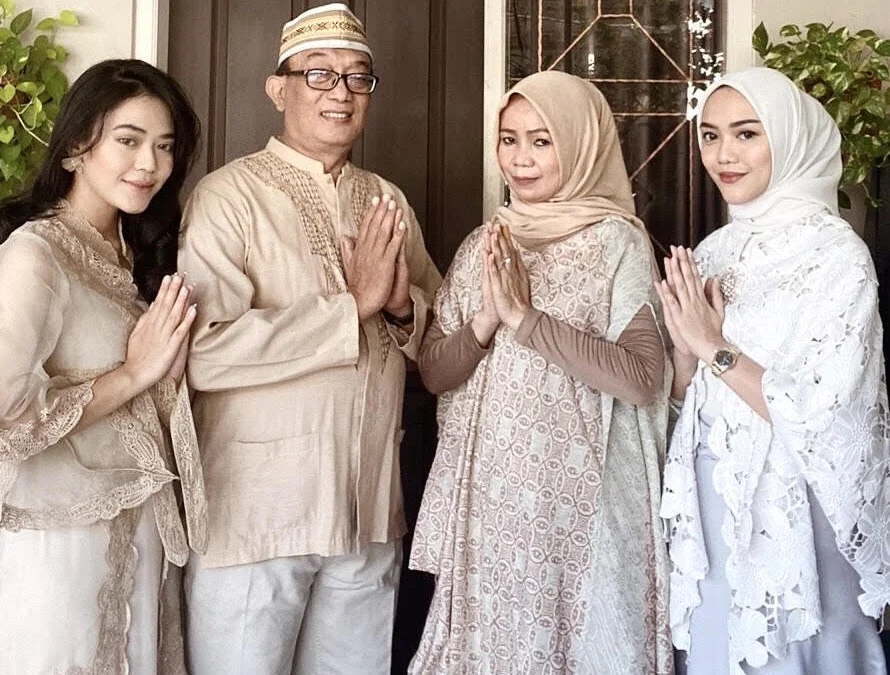 Catat! 3 Inspirasi Foto Bersama Saat Lebaran