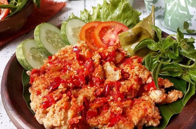 Bikin Candu, Begini Resep Ayam Geprek Jogja